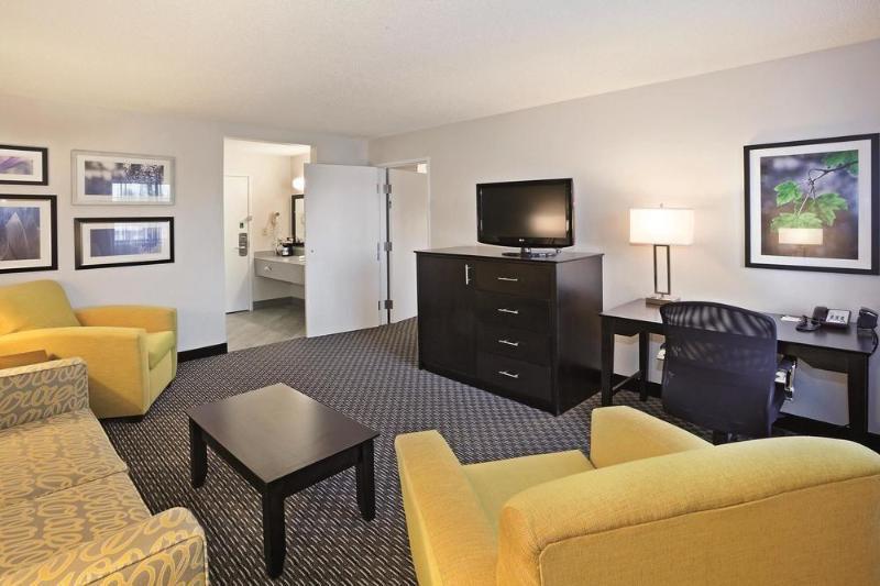 Knights Inn Cleveland/Macedonia Luaran gambar