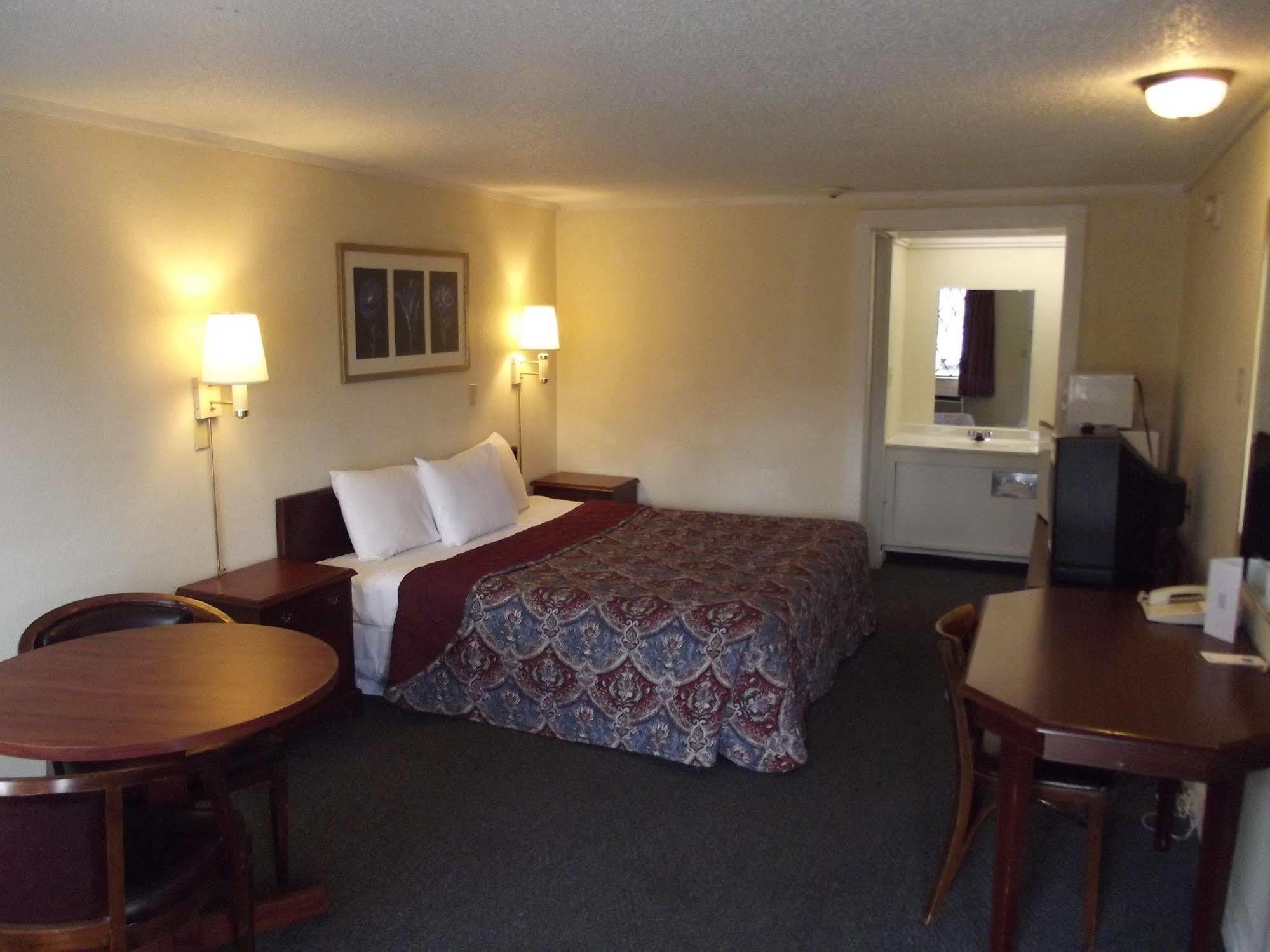 Knights Inn Cleveland/Macedonia Luaran gambar